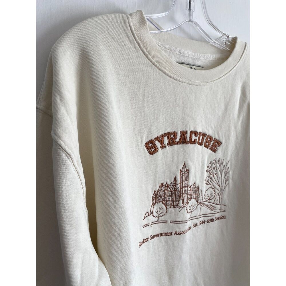 Syracuse Crew Dog Embroidered SGA Crewneck Off-White Sweatshirt Size XL